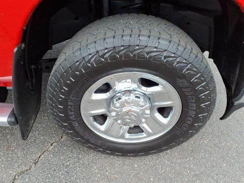 Used 2019 RAM 2500 Tradesman w/ Chrome Appearance Group image 20