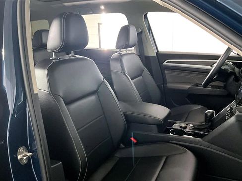 Used 2022 Volkswagen Atlas SE image 12
