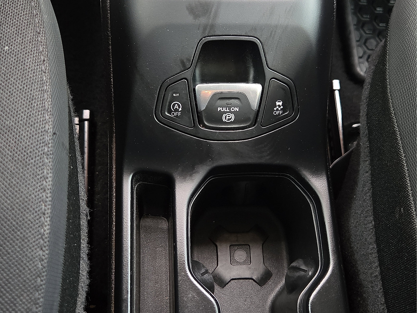 Used 2023 Jeep Renegade Latitude AWD/4WD image 18