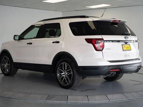 Used 2018 Ford Explorer Sport AWD/4WD image 5
