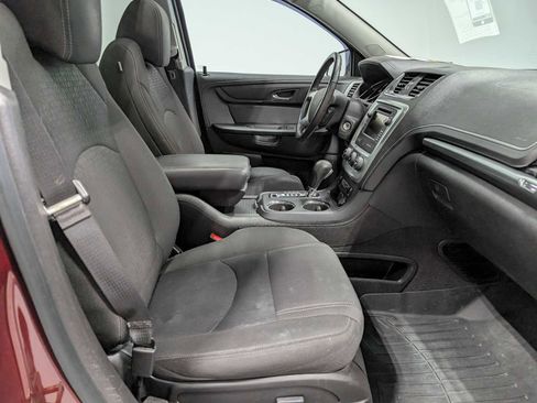 Used 2016 GMC Acadia SLE image 40