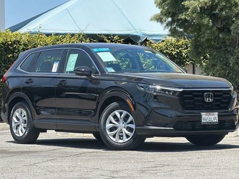 Used 2024 Honda CR-V LX image 2