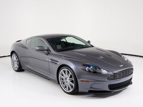 Used 2009 Aston Martin DBS Coupe RWD image 49