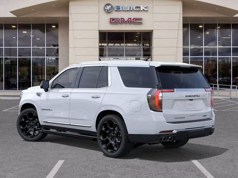 New 2026 GMC Yukon Denali w/ Denali Reserve Package AWD/4WD image 3