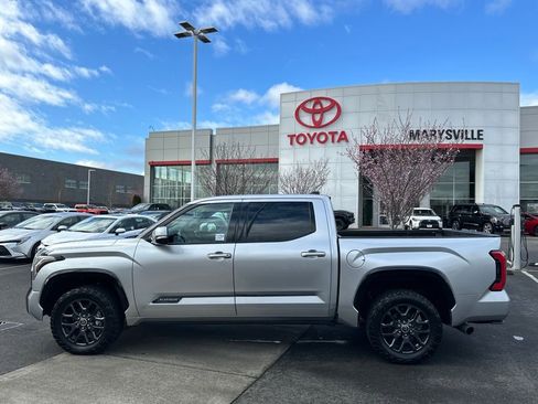 Used 2023 Toyota Tundra Platinum image 2