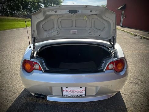 Used 2003 BMW Z4 3.0i RWD image 16