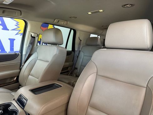 Used 2019 GMC Yukon SLT image 11