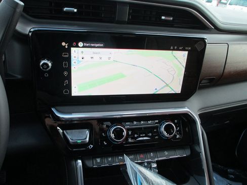 New 2026 GMC Sierra 2500 Denali Ultimate image 19