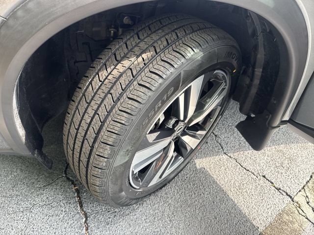 Used 2023 Nissan Rogue SL w/ SL Premium Package FWD image 34