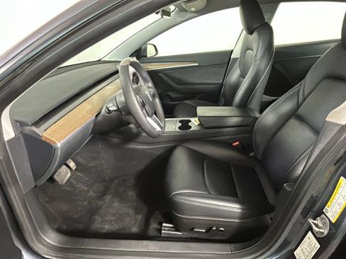Used 2023 Tesla Model 3 Standard Range RWD image 11