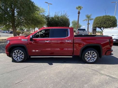 Used 2024 GMC Sierra 1500 Denali AWD/4WD image 4