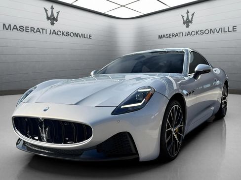 Certified 2025 Maserati GranTurismo Modena AWD/4WD image 13
