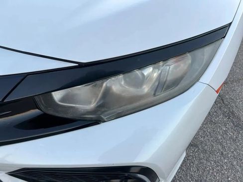 Used 2018 Honda Civic EX image 26