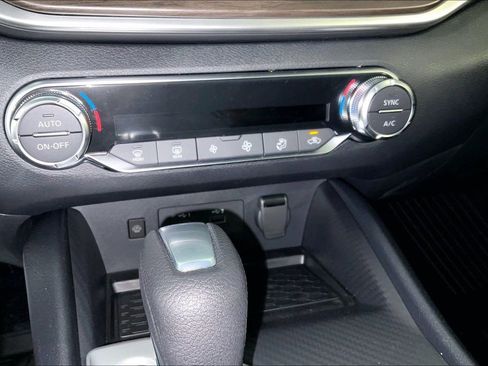 New 2026 Nissan Altima 2.5 SV w/ SV Special Edition Package image 33