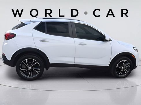 Used 2022 Buick Encore GX Select w/ Safety Package II image 8