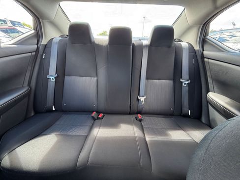 Used 2025 Nissan Sentra SV FWD image 36