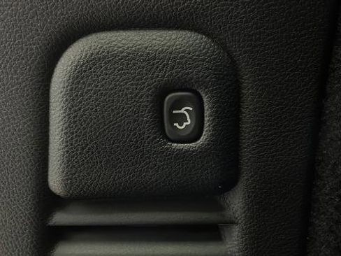 Used 2025 Dodge Durango GT AWD/4WD image 42