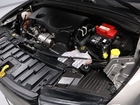 Used 2024 Dodge Hornet R/T Plus w/ R/T Blacktop Package image 16