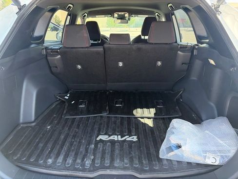 Used 2025 Toyota RAV4 SE AWD/4WD image 30