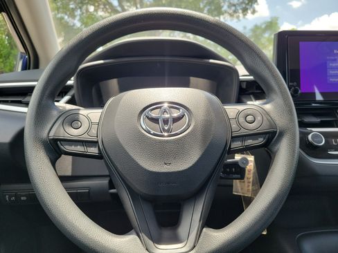 Used 2024 Toyota Corolla LE FWD image 23