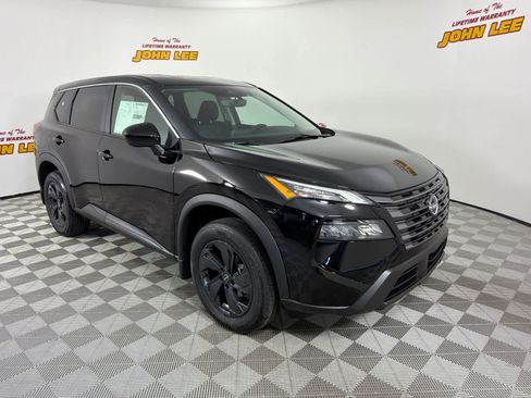 New 2026 Nissan Rogue SV w/ Cold Weather Package FWD image 8