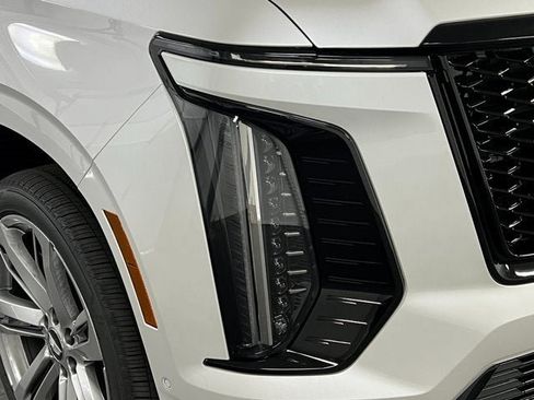 New 2025 Cadillac Escalade Sport w/ Touring Package image 10