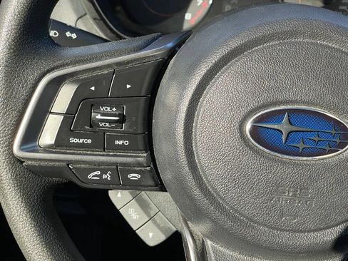 Used 2022 Subaru Crosstrek 2.0i AWD/4WD image 15