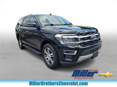 Used 2024 Ford Expedition Limited RWD image 1