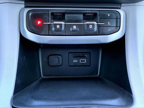 Certified 2021 GMC Acadia SLT image 33