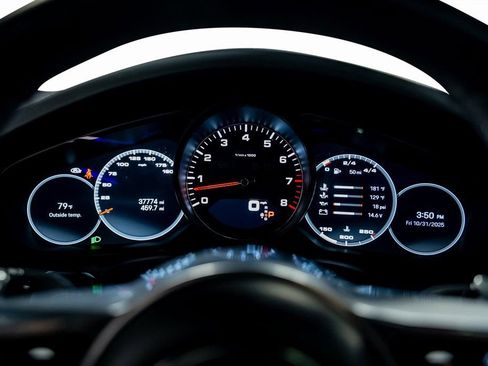 Used 2022 Porsche Cayenne S Platinum image 45