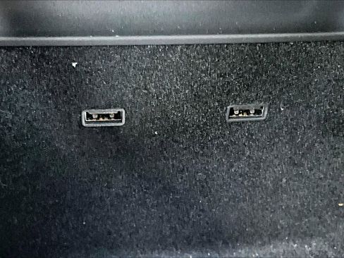 Used 2018 Tesla Model 3 Long Range image 35