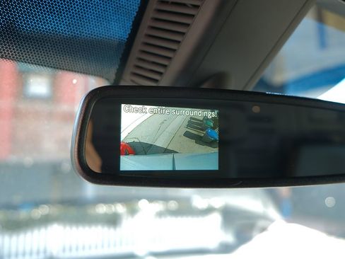 Used 2025 Mercedes-Benz Sprinter 2500 image 18