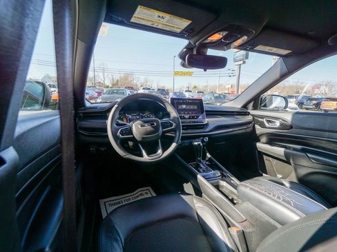 Used 2022 Jeep Compass Altitude image 11