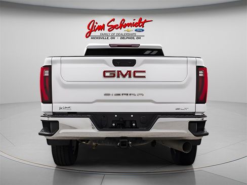 Used 2024 GMC Sierra 2500 SLT w/ SLT Convenience Package image 5