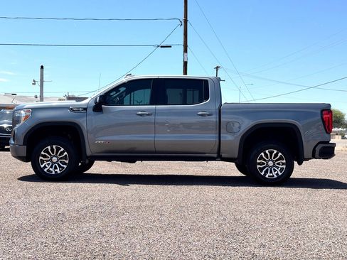 Used 2021 GMC Sierra 1500 AT4 w/ AT4 Premium Package image 3