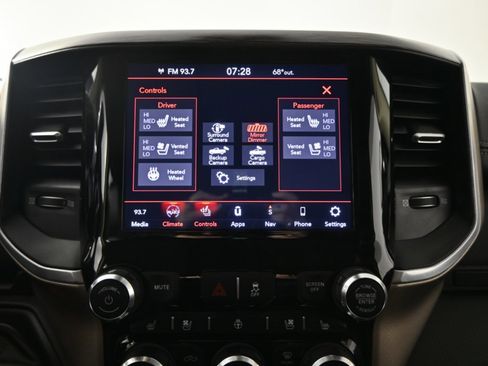 Used 2020 RAM 2500 Laramie image 29