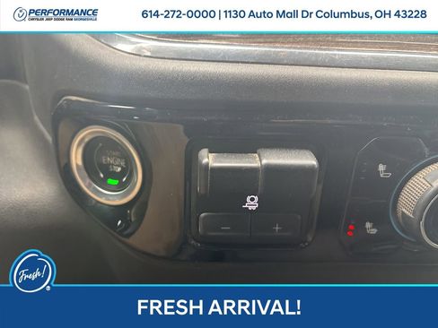 Used 2024 Chevrolet Silverado 3500 LT w/ Convenience Package image 25