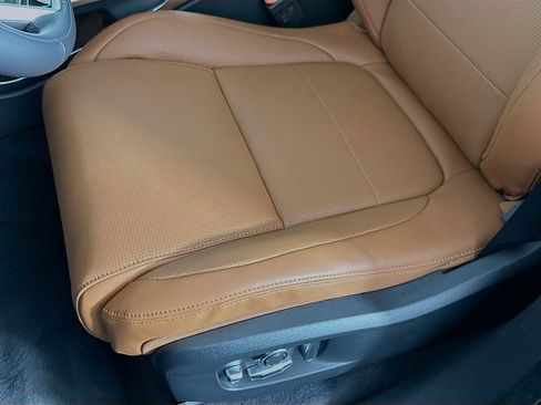 New 2026 Jaguar F-PACE R-Dynamic S image 21