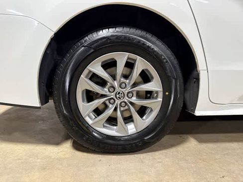 Certified 2022 Toyota Sienna LE FWD image 10