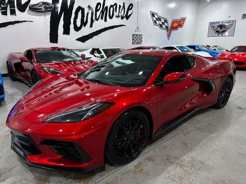Used 2024 Chevrolet Corvette Stingray Premium Cpe w/ Z51 Performance Package RWD image 19