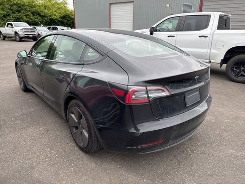 Used 2021 Tesla Model 3 Standard Range Plus RWD image 2