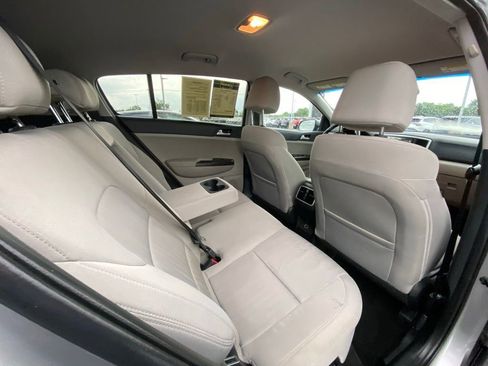 Used 2020 Kia Sportage LX FWD image 25