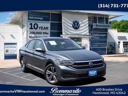 Certified 2023 Volkswagen Jetta SE w/ Panoramic Sunroof Package