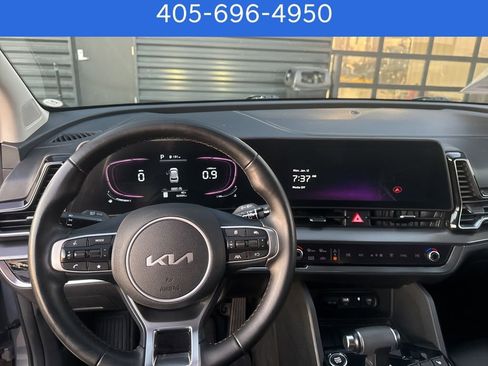 Used 2023 Kia Sportage EX image 15