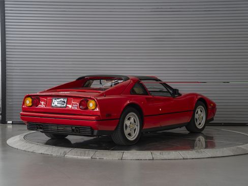Used 1988 Ferrari 328 GTS RWD image 5
