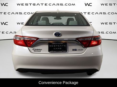 Used 2015 Toyota Camry XLE image 4