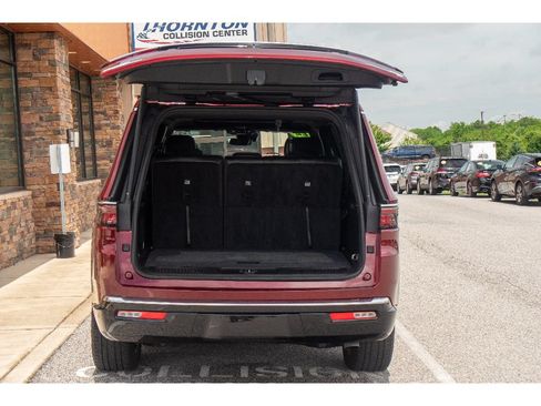 Used 2022 Jeep Wagoneer Series I w/ Premium Group I AWD/4WD image 34