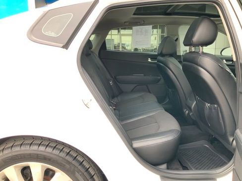 Used 2018 Kia Optima S w/ Panoramic Sunroof Package FWD image 18