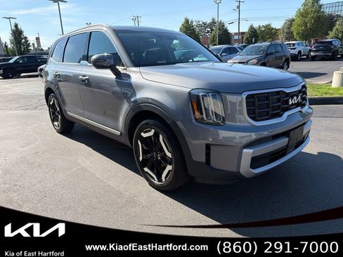Certified 2023 Kia Telluride S AWD/4WD image 5