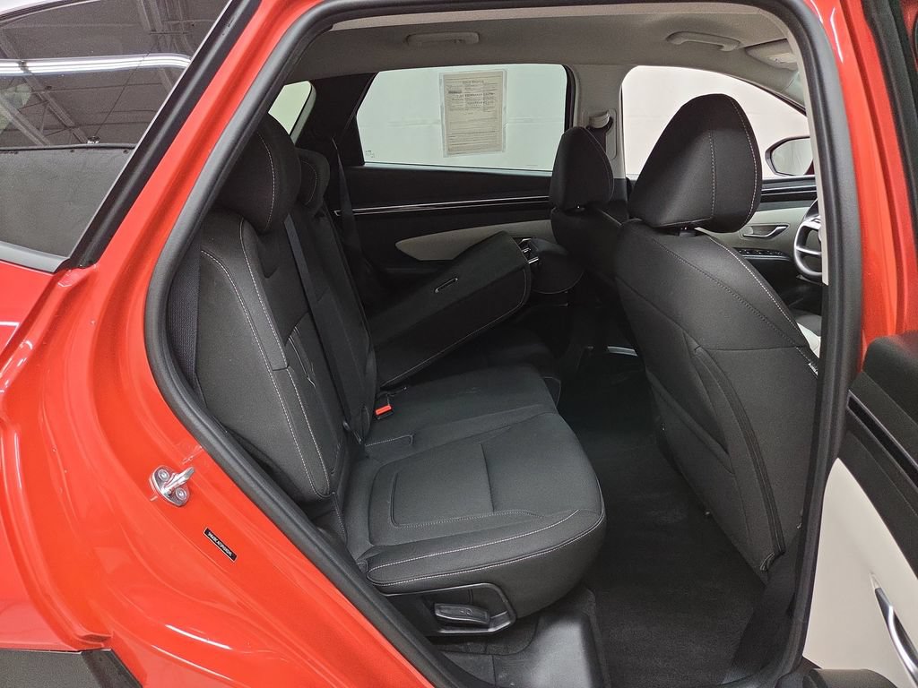 Used 2023 Hyundai Tucson SEL AWD/4WD image 11